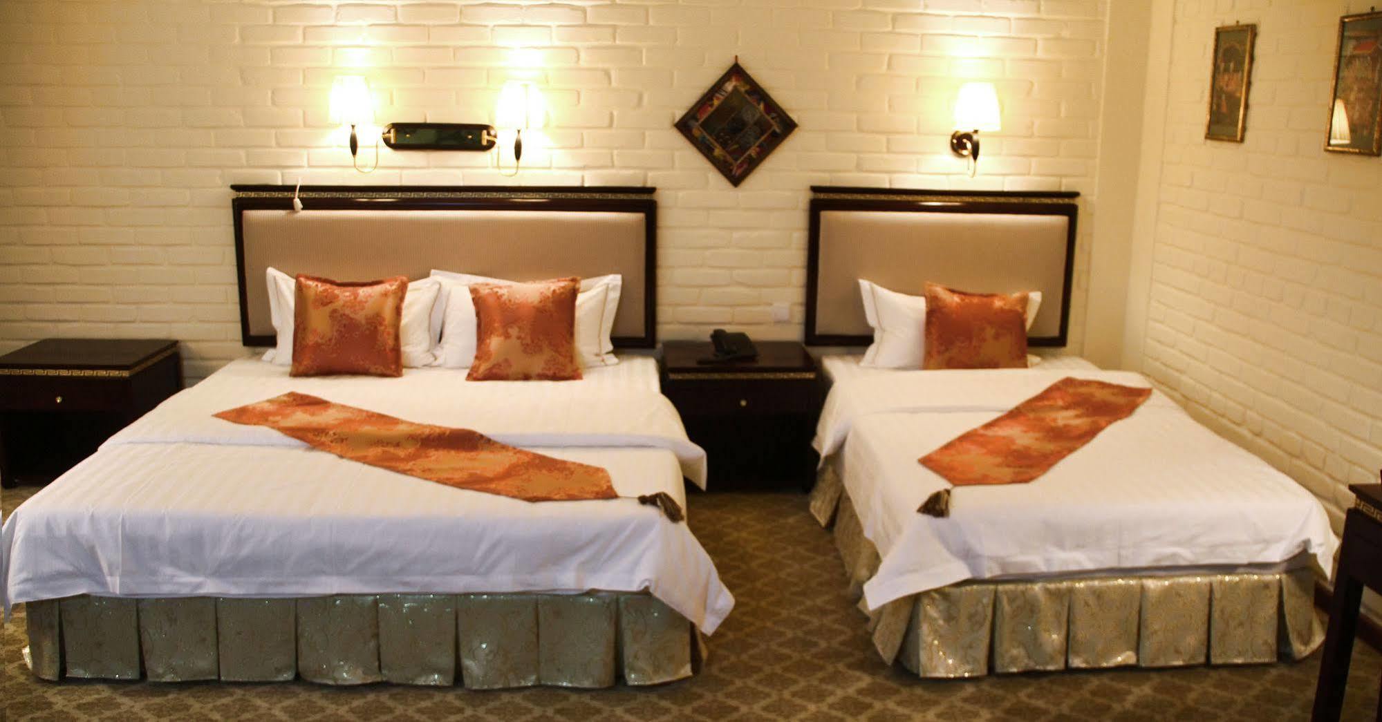 Hotel Grand Samarkand Superior - A Екстер'єр фото